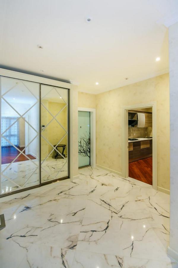 Lux Family Apartment In City Center Baku Exterior photo